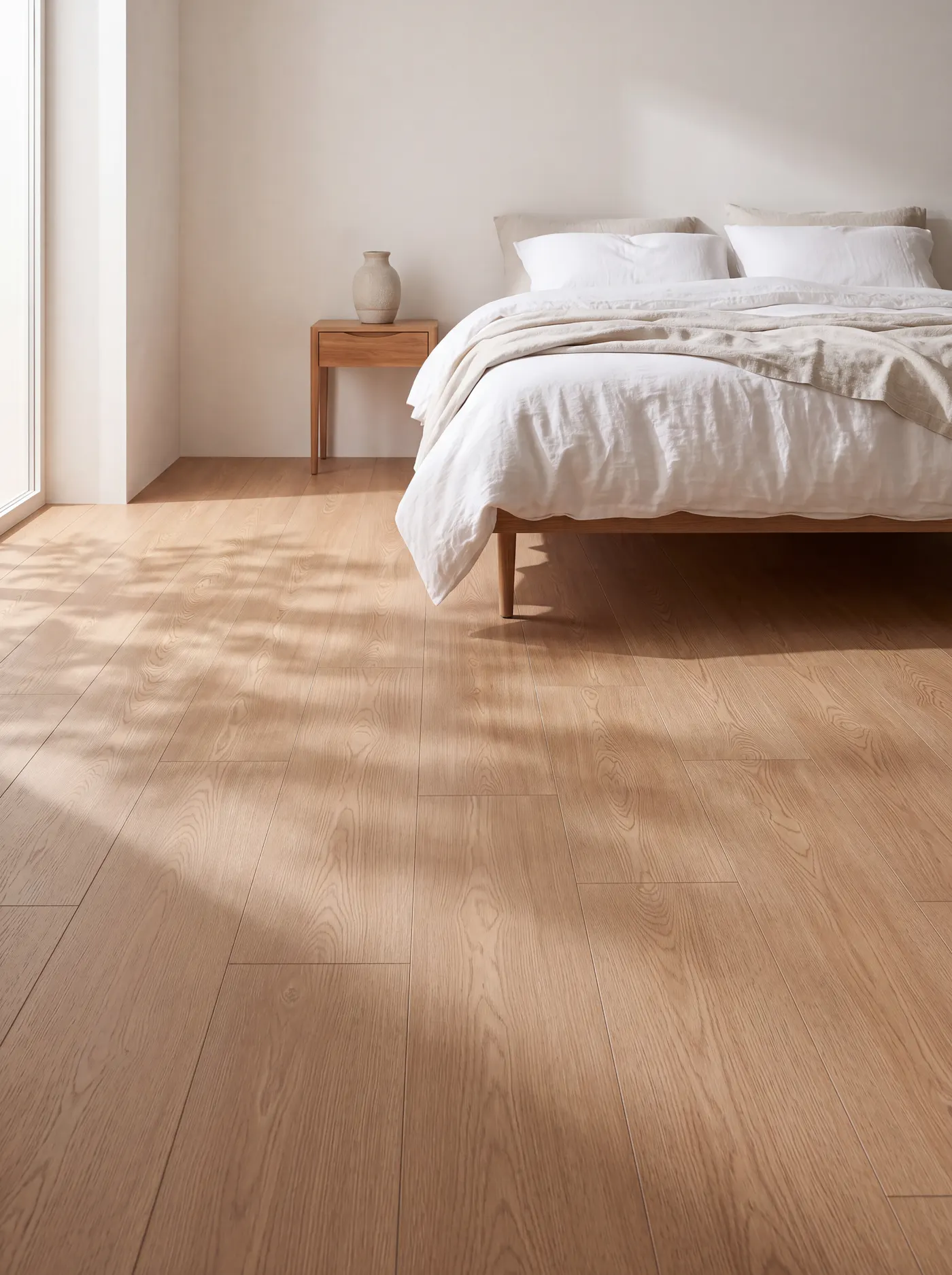 Dunecrest Oak in a room